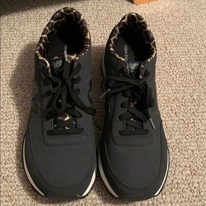 New balance shoes